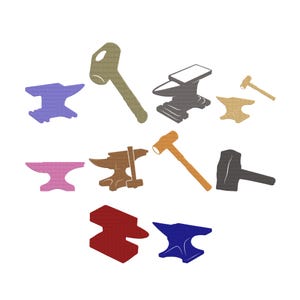 Op de afbeelding: Een verzameling kleurrijke illustraties van aambeelden en hamers. De aambeelden zijn in verschillende kleuren, waaronder paars, roze, bruin, rood en blauw. De hamers zijn in tinten beige, oranje en zwart. De afbeelding staat op een witte achtergrond.