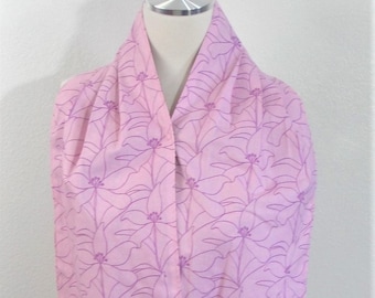 Adult Bib / Dinner Scarf / Dignity Bib - Seniors, Nursing Home, Handicap Clothing Protection - Pink Hawaiian