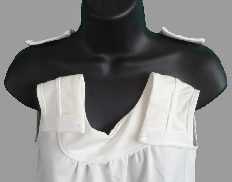 L Post Surgery Clothing breast Cancer, Shoulder, Heart/ Adaptive