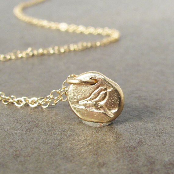 14k Gold Pebble Necklace Bird Pendant 