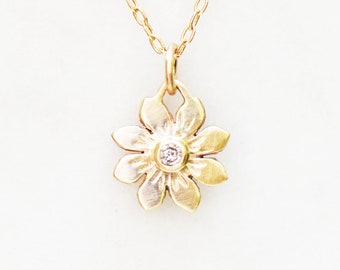 Gold Flower Necklace, Diamond Flower Charm Necklace, Solid 14k Gold Necklace, Gifts for Her, Gifts for Mom, Nature Jewelry, Bridal Necklace