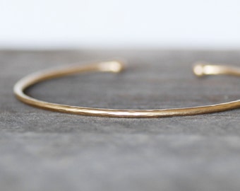 Classic Gold Cuff - 2mm Gold Cuff - Hammered or Smooth -Yellow or Rose Gold - Eco-Friendly Recycled Gold