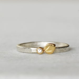 Tiny Diamond Petal Stacking Ring, SOLID 18k Gold and Silver Flower Ring, Floral Ring, Dainty Alternative Wedding Ring, April Birthstone