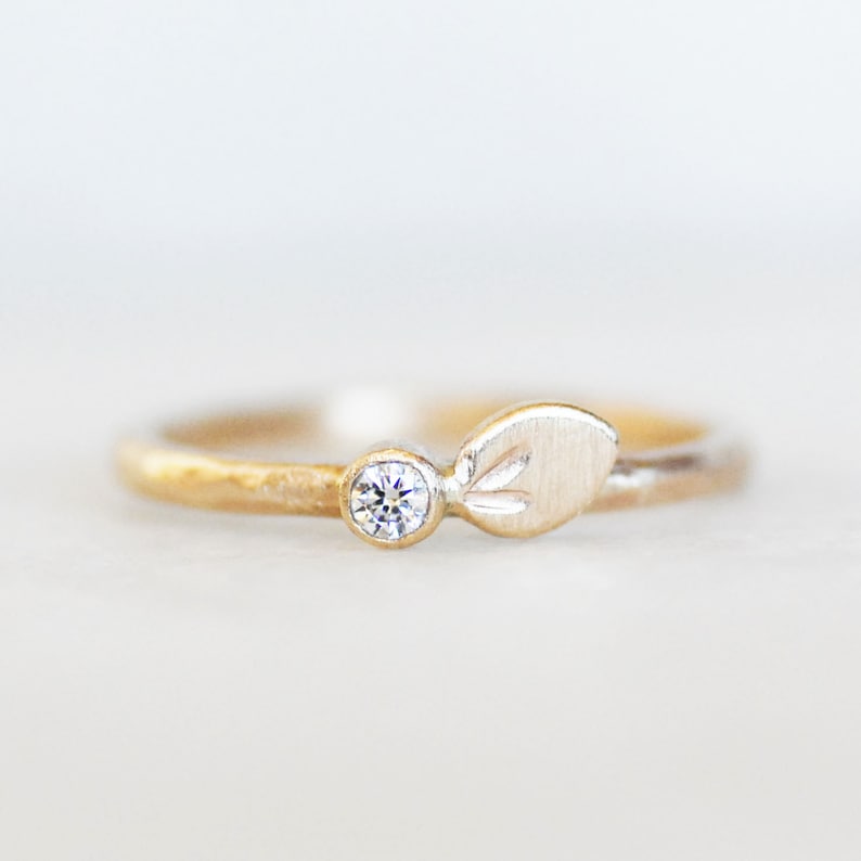 Diamond Petal Wedding Ring 14k Gold Engagement Band Etsy UK