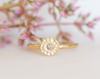 Diamond Flower Stacking Ring, Diamond Wildflower Ring, Choose Diamond Color, Gold Wildflower, Handmade Fine Jewelry, Artisan Gold Ring