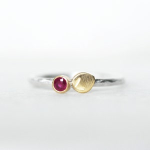 Gemstone Flower Petal Ring, SOLID 18k Gold and Sterling Silver Birthstone Ring, Petal Stacking Ring, Choose Your Gemstone