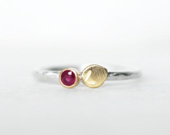 Gemstone Flower Petal Ring, SOLID 18k Gold and Sterling Silver Birthstone Ring, Petal Stacking Ring, Choose Your Gemstone