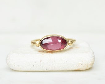 Handcrafted Garnet Seed Ring in Solid 14k Gold, Natural Garnet Ring, Garnet Cocktail Ring, Nature Jewelry, Raspberry Pink Garnet Ring