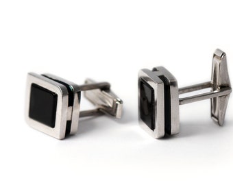 Square Wedding Cufflinks for men in silver enamel and black onyx, Initials Cufflinks, Groom Wedding Gift, Engraved Cufflinks, top Cuff Links