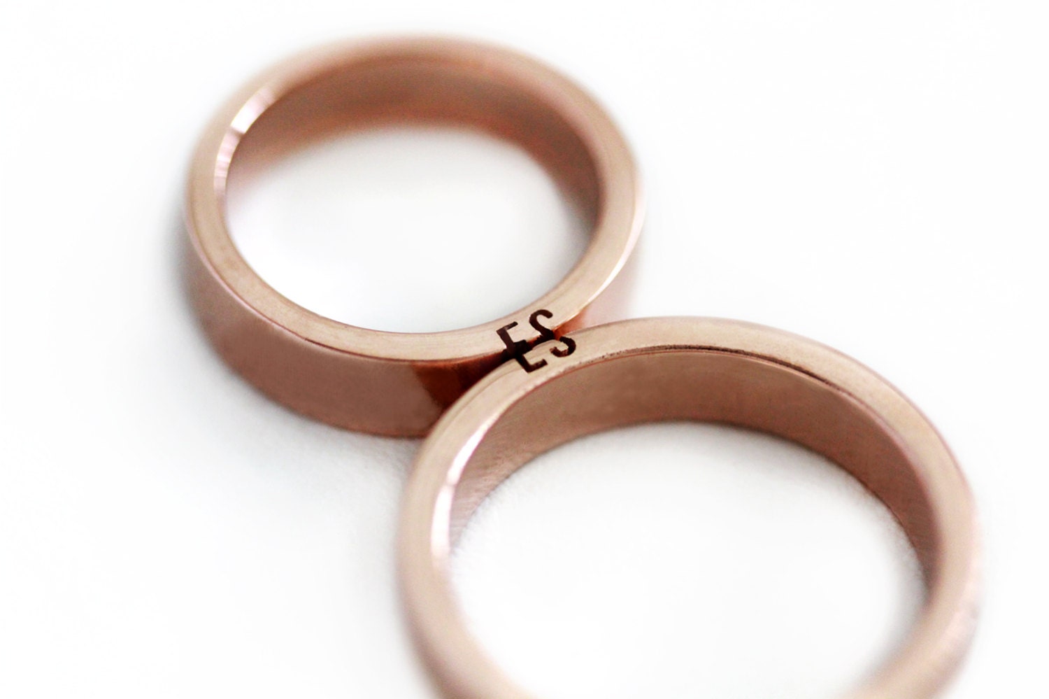 Korean Fashion Glossy Titanium Steel Rose Gold Plated Couple Rings - Couple  Rings