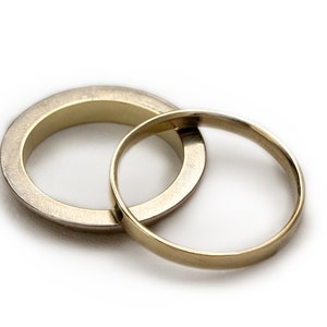 Gold wedding band set, yellow and white gold rings,classic men wedding band,matching wedding rings