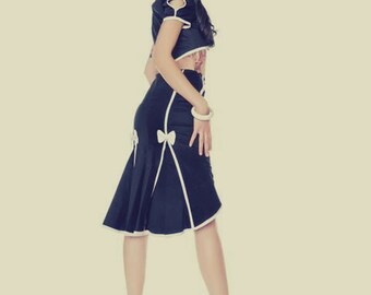 Pin Up stijl, Navy hoge taille fishtail rok met witte seamed detail, knopen en bogen. Made to Order/ Made to Measure/ Sizes Xs to XL.