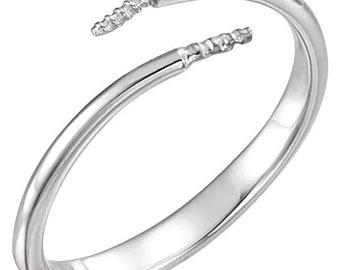 Ring Mounting for 7.5-8 mm Pearl, available in Sterling Silver and 14k gold, 10k Gold