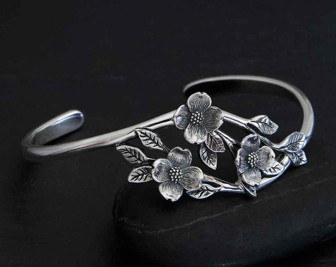 Sterling Silver Dogwood Flower Bracelet 46x59mm