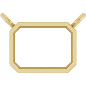 Puede incluir: Un colgante de oro con forma rectangular octogonal, con un acabado liso y pulido. El colgante tiene una anilla en la parte superior para sujetar una cadena.