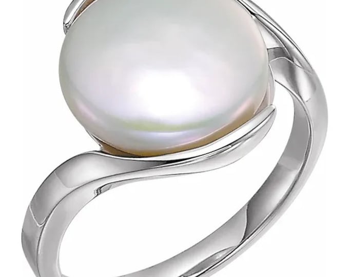 Sterling Silver Coin Pearl Ring with Cult. Fresh Water Pearl in sz 7