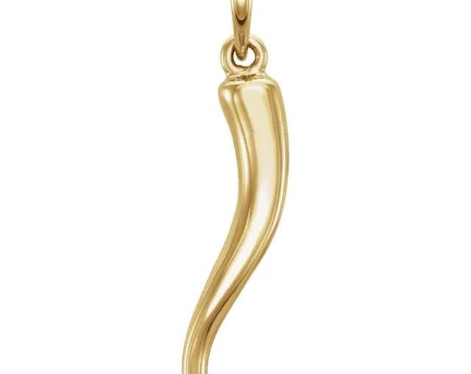 Italian Horn Pendant 26.7x6mm, available in Sterling Silver, 10k gold , and 14k yellow or white gold.