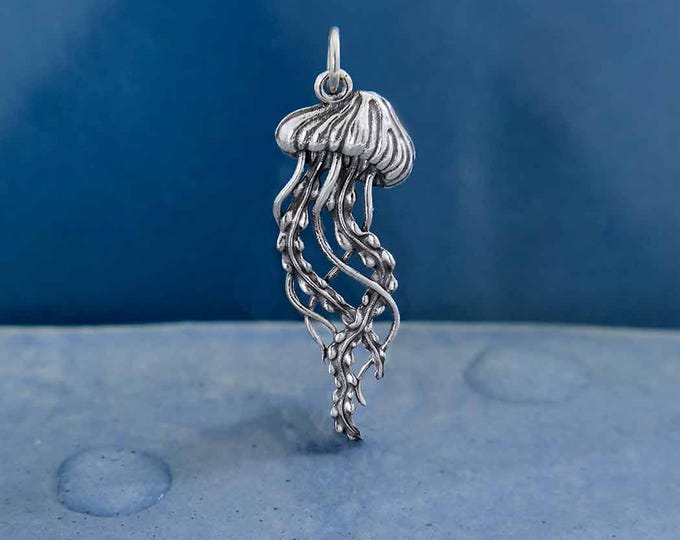 Sterling Silver Detailed Jellyfish Pendant 35x11mm