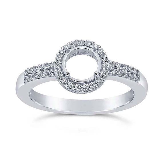 Select from hundreds of Engagement Ring Mountings