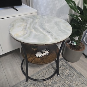 Natural Green-Grey Onyx Side Table – Natural Stone Accent