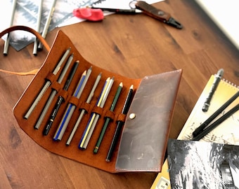 Leather Artist Roll, Leather Pencil Roll Case, Handmade Leather Roll, Artist Sketch Roll, Minimalist Pencil Organizer, Birthday Gift