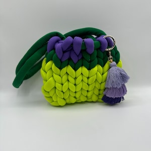 Handmade Chunky Knit Purse, Soft Cozy Shoulder Bag, Large Knitted Handbag, Perfect Gift for Her, Soft & Stylish Everyday Bag, Yarn Bag