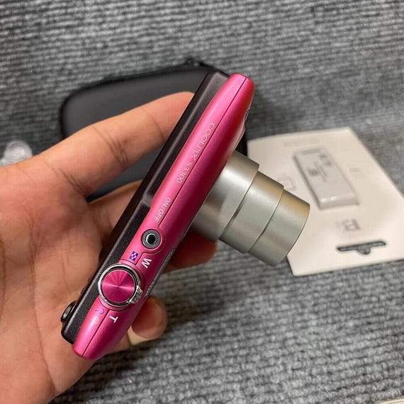 Nikon COOLPIX S3300 Strawberry Pink 6x Zoom 16.0MP Digital Camera NIKKOR Glass