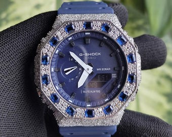 Relógio personalizado cravejado de diamantes: Moissanita VVS, bisel azul da Silvoura