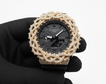 Orologio personalizzato con spina in oro: VVS Moissanite completamente ghiacciato Thorn Design di silvoura