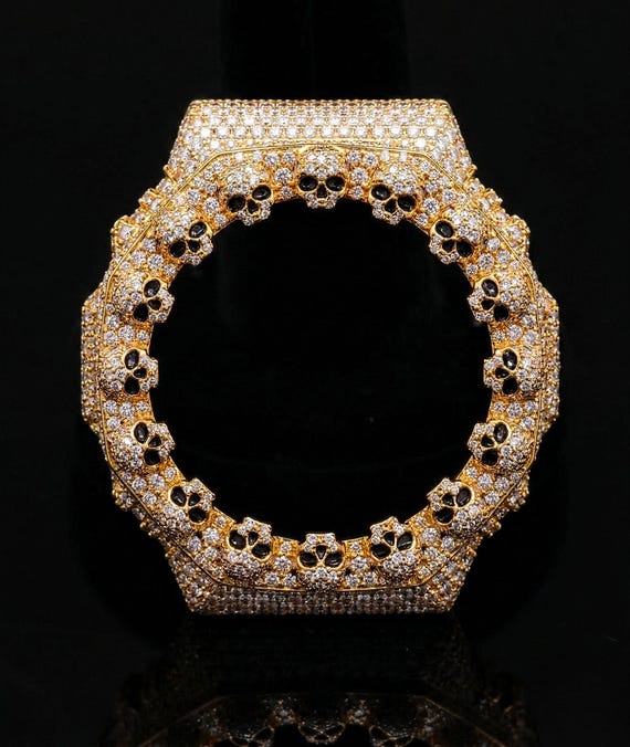 Custom Iced Out G Shock GA2100 : VVS Moissanite, SKULL bezel by Silvoura