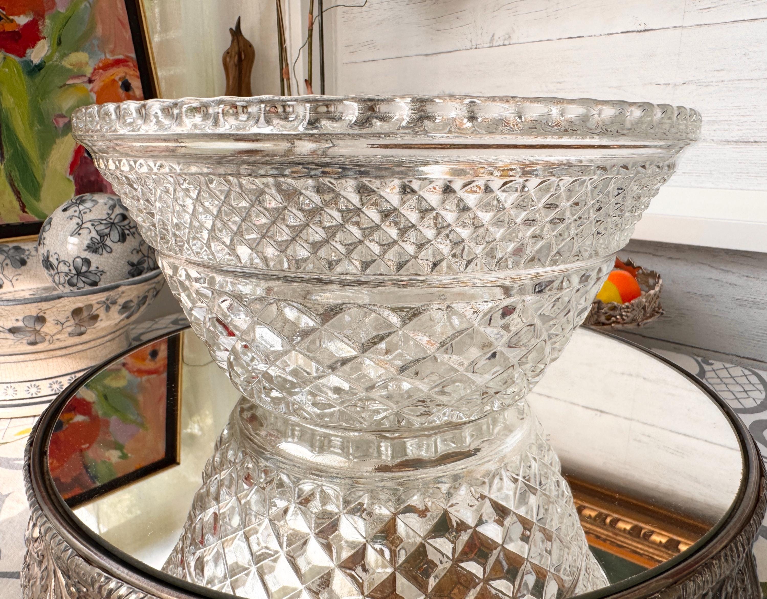 Vintage Anchor Hocking Wexford Punch Bowl Set: 1980s Retro