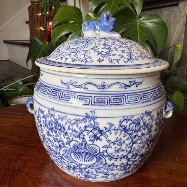 Vintage Blue & White Porcelain Tureen | Floral Chinoiserie Foo Dog Lid