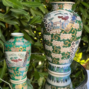 Hand Painted Gold Imari Vase - Etsy