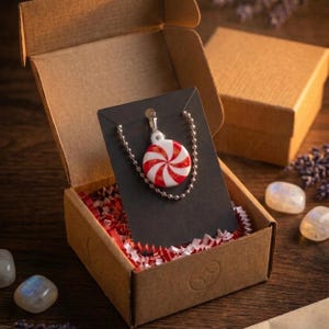 Peppermint Candy Light Pull – Handmade Fan Chain