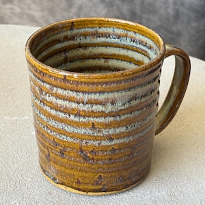 Rustic Handmade Ceramic Mug – Brown Pottery Mug – Artisan Stoneware Coffee Cup with Glossy Spotty Glaze