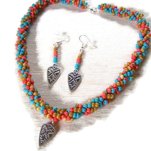 Jewelry Set,  Southwest Colors Jewelry Set, Necklace and Earrings Set, Southwest Charm Pendant, Seed Bead Necklace and Earrings Set