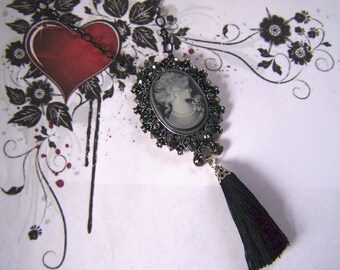 Cameo Pendant with Tassel Black and White Clearance