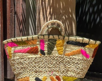 straw bag, tote bag, basket bag, shopping basket, grocery market bag, French market bag,