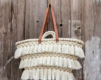 boho fringe beach bag, handmade straw tote zhit leather strap, large summer bag for women, custom straw bag with tasseles, beach tote,