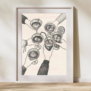 ミックスドリンクを手に持つ乾杯のイラスト ウォールアート | ヴィンテージドリンクスケッチポスター | 社交カクテルギャザリングデジタルプリント