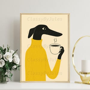 Skurriler Greyhound Kaffee Kunstdruck - Lustiger Hund im Gelben Pulli - Digital Download