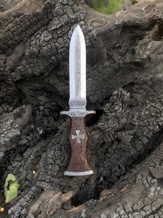 Hand Engraved Templar Dagger – Crusader Blade, German Cross, Medieval Replica