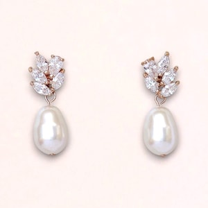 Crystal and Pearl Drop Earrings, Rose Gold Bridal Earrings, Bridal earrings, Pearl Earrings, Bridal Jewelry, Wedding Jewelry, LILIANNE RG
