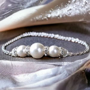 Pearl Bridal Bracelet, Minimal Pearl Bracelet, Pearl Wedding Bracelet, Pearl Bracelet, Bridal Bracelet, Wedding Bracelet, Minimal, Refined