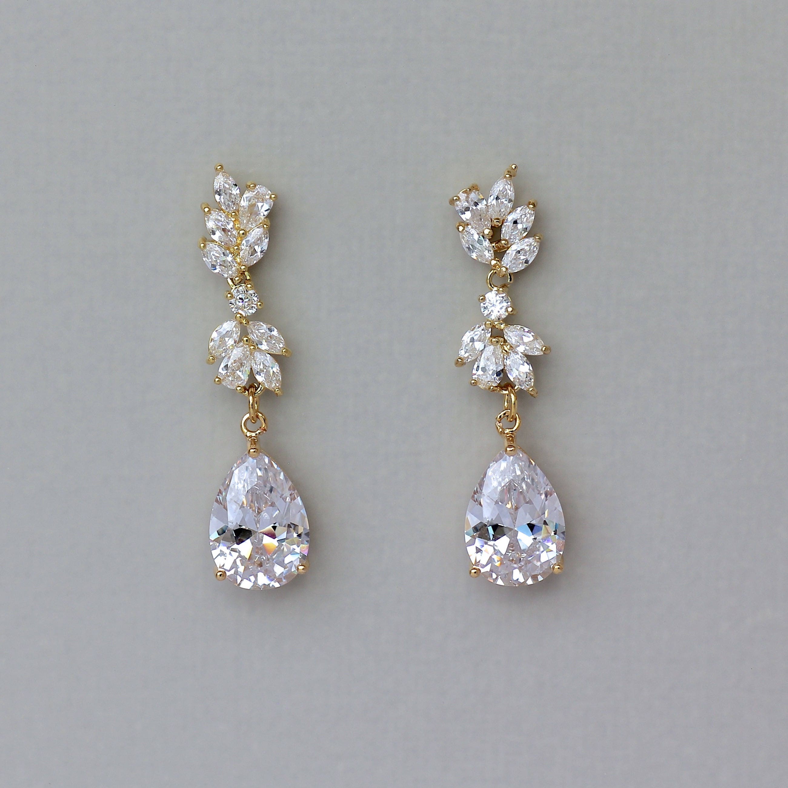 Crystal Dreams Earrings - Gold