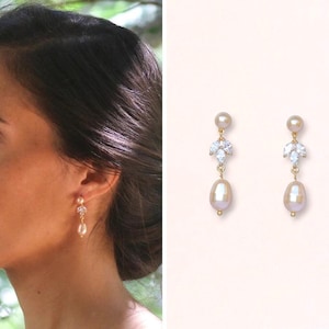 Gold Pearl Earrings, Bridal Pearl Earrings, Bridal Crystal Earrings, Pearl Bridal Earrings, Gold Crystal Pearl Drop Earrings, HAYLEY PP