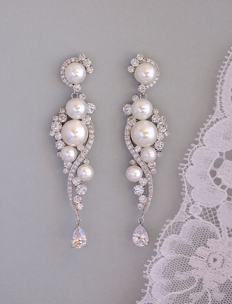 Pearl Bridal Earrings Crystal and Pearl Dangle Earrings Etsy