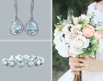 Teardrop Crystal Wedding Set, Crystal Jewelry Set, Earrings & Bracelet Set, Crystal Bridesmaids Set, TAMARA S3
