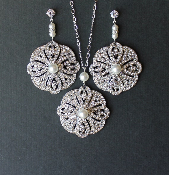 Items similar to Art Deco Bridal Jewelry Set, Necklace & Earrings Set