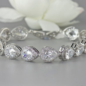 Teardrop Bridal Crystal Bracelet, Crystal Jewelry Wedding Bracelet,  TAMARA